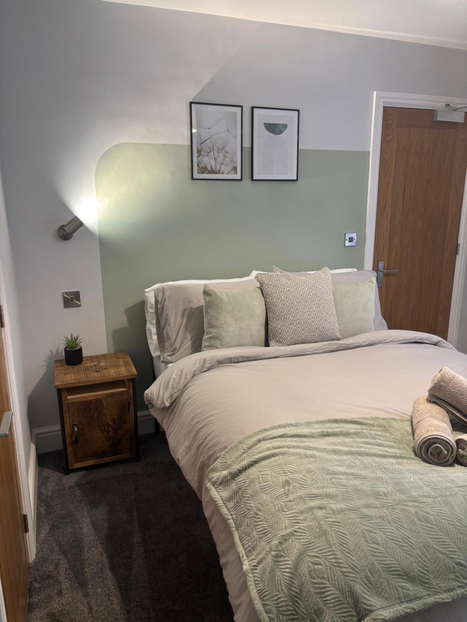 Apartment Brand New Centre - Free Offsite Parking Available Nottingham